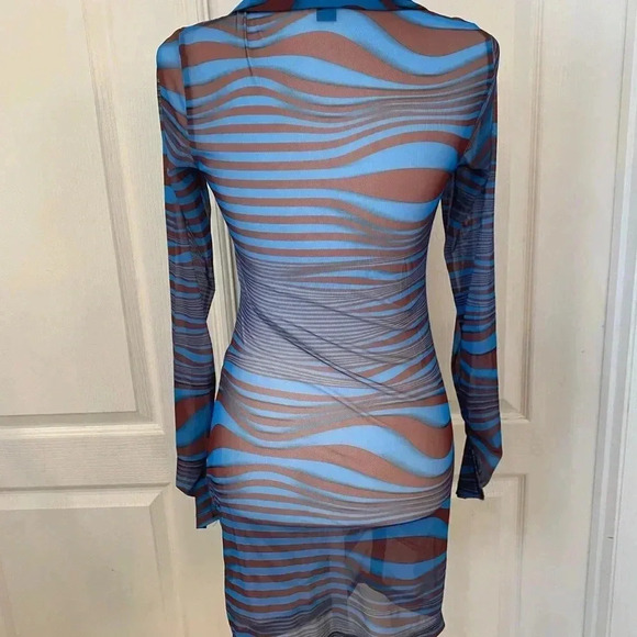 Pretty Little Things Womens Sheer Assymetrical Striped Shirt Dress - Picture 9 of 9